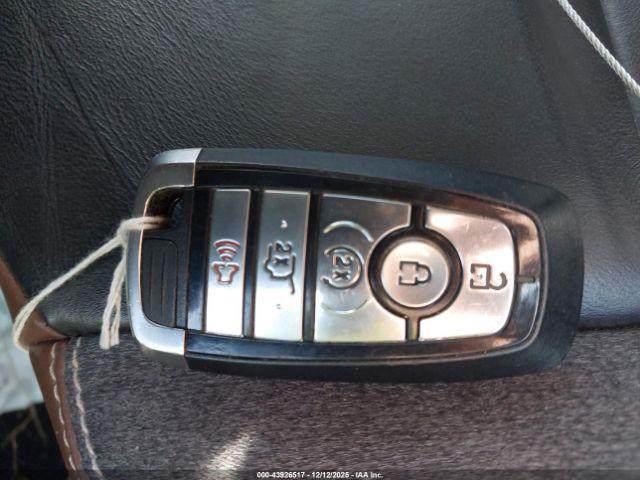 Ford Bronco Outer Banks Image 4