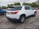 Chevrolet Traverse Ls Image 4