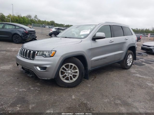 Jeep Grand Cherokee Laredo 4x2 Image 15