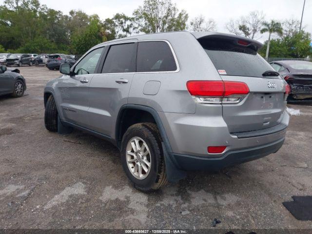 Jeep Grand Cherokee Laredo 4x2 Image 10