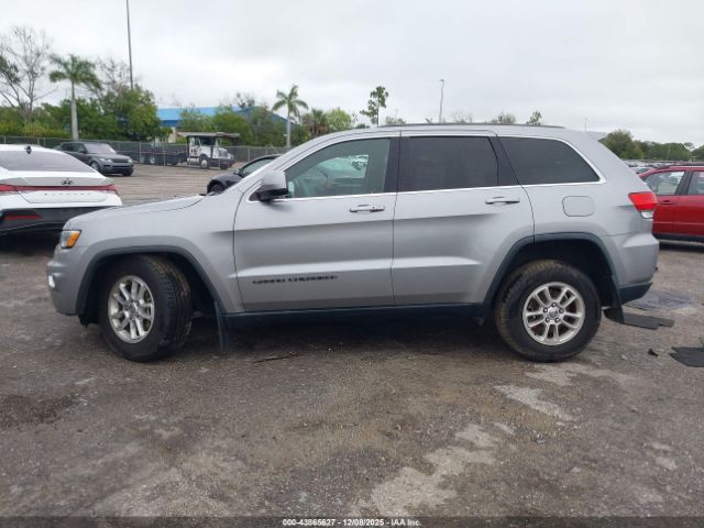 Jeep Grand Cherokee Laredo 4x2 Image 4