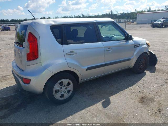 Kia Soul Image 4