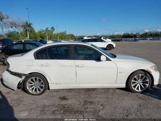 BMW 3 Series Image 4