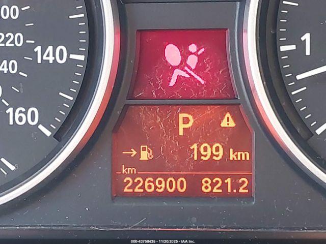 BMW 3 Series Image 5