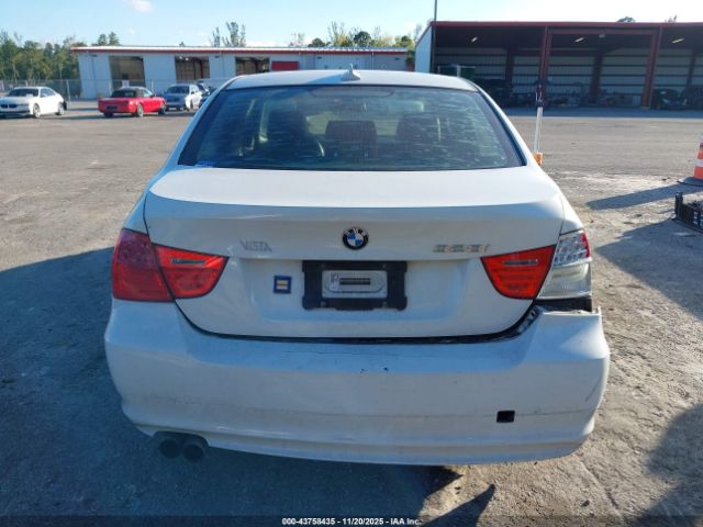 BMW 3 Series Image 16