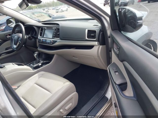 Toyota Highlander Xle Image 4