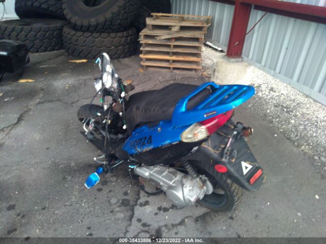 Yngf 150cc Scooter Image 2