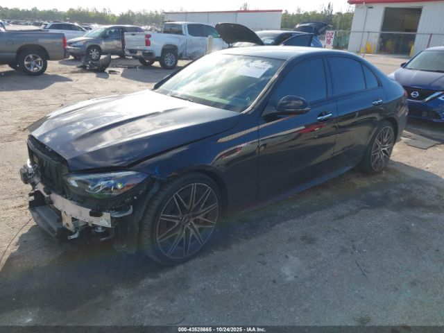 Mercedes-Benz C-Class 4matic Image 3