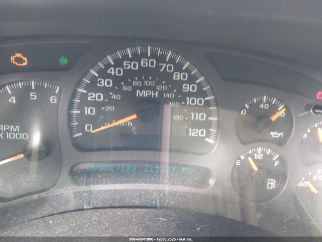 Chevrolet Suburban 1500 Lt Image 4