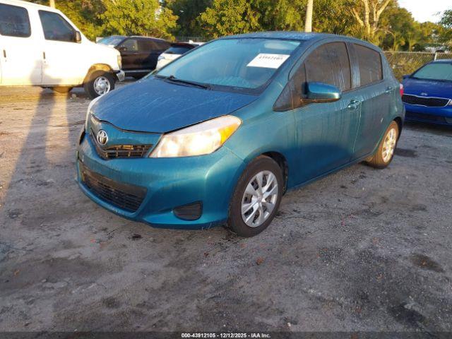 Toyota Yaris Le Image 9