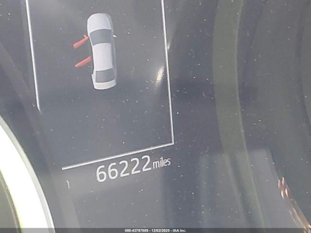 Toyota Camry Se Image 14