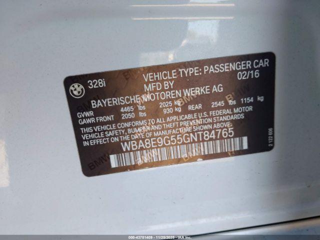 BMW 3 Series Image 4