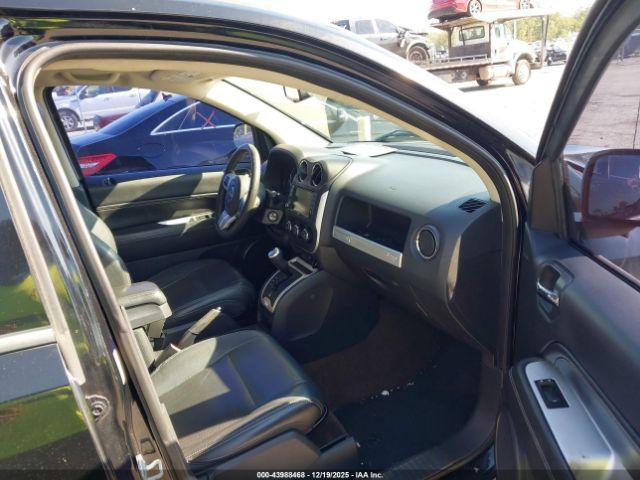 Jeep Compass Limited Image 11