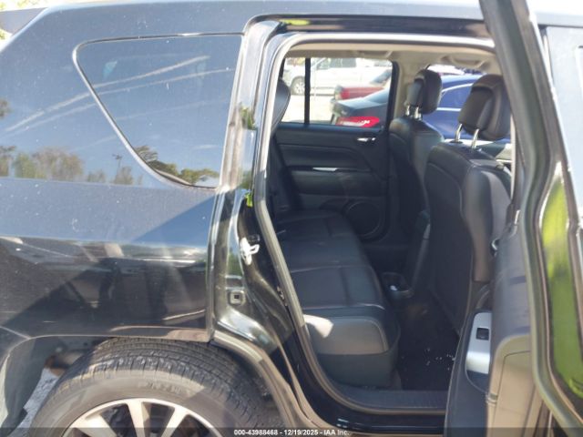 Jeep Compass Limited Image 12