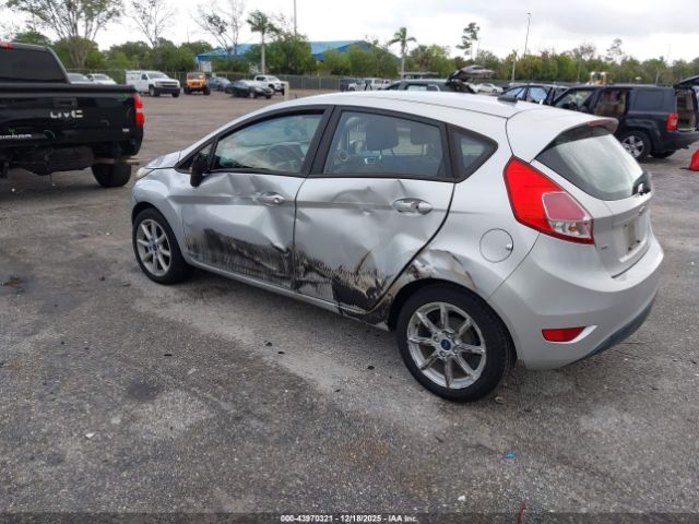 Ford Fiesta Se Image 14