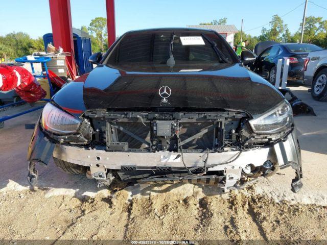 Mercedes-Benz S-Class 4matic Image 17