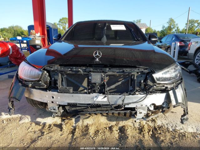 Mercedes-Benz S-Class 4matic Image 12