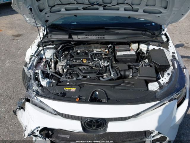 Toyota Corolla Le Image 13