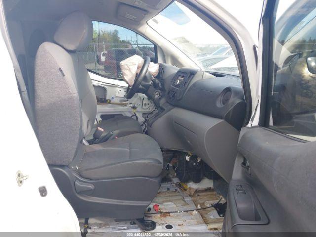 Nissan Nv S Image 12