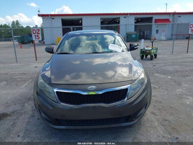 Kia Optima Lx Image 16