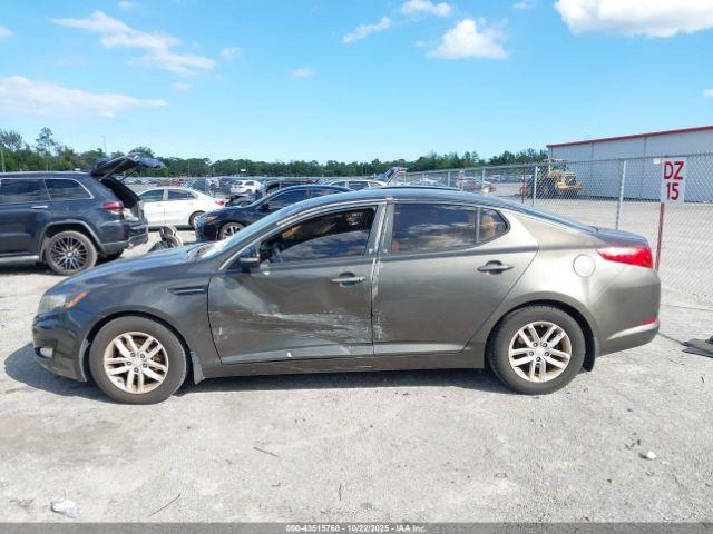 Kia Optima Lx Image 13