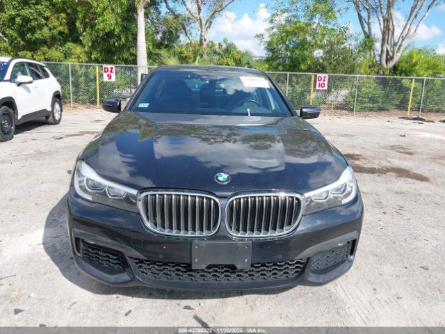 BMW 7 Series Xdrive Image 10