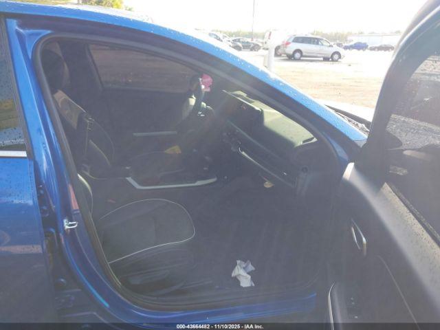 Kia K4 Gt-line Image 3