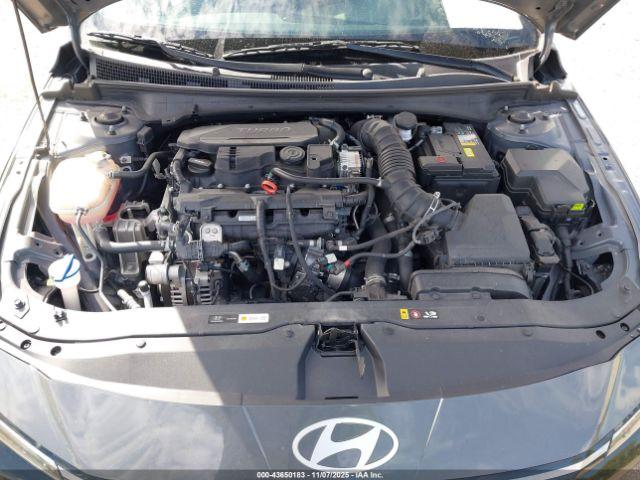 Hyundai ELANTRA N Line Image 11