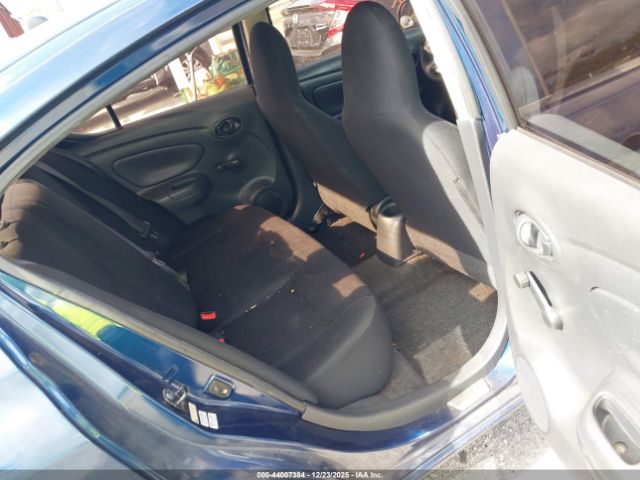 Nissan Versa 1.6 S Image 16