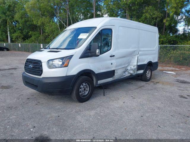 Ford Transit Image 5