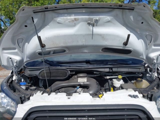 Ford Transit Image 4