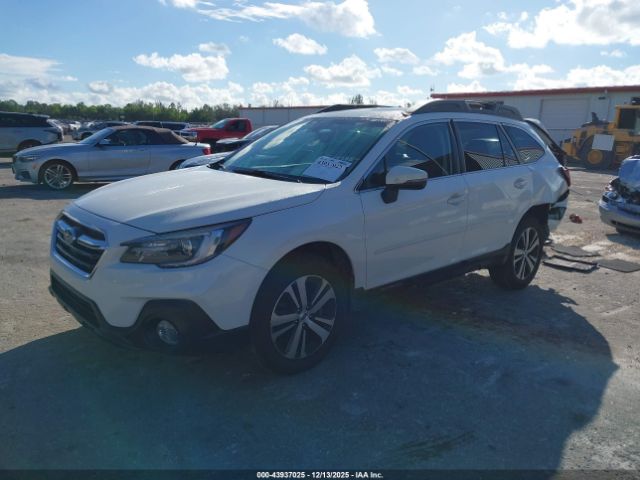 Subaru Outback 2.5i Limited Image 4