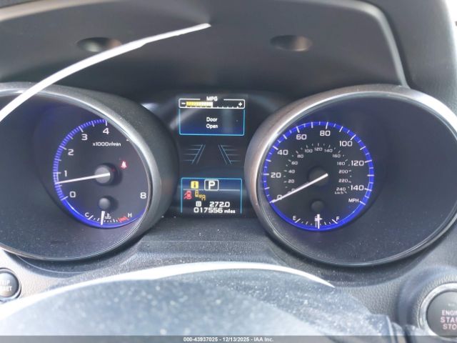 Subaru Outback 2.5i Limited Image 3