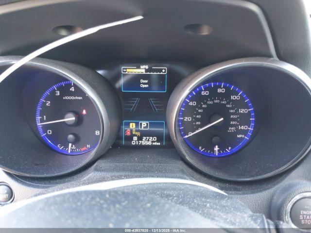 Subaru Outback 2.5i Limited Image 3