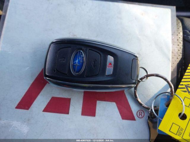 Subaru Outback 2.5i Limited Image 6