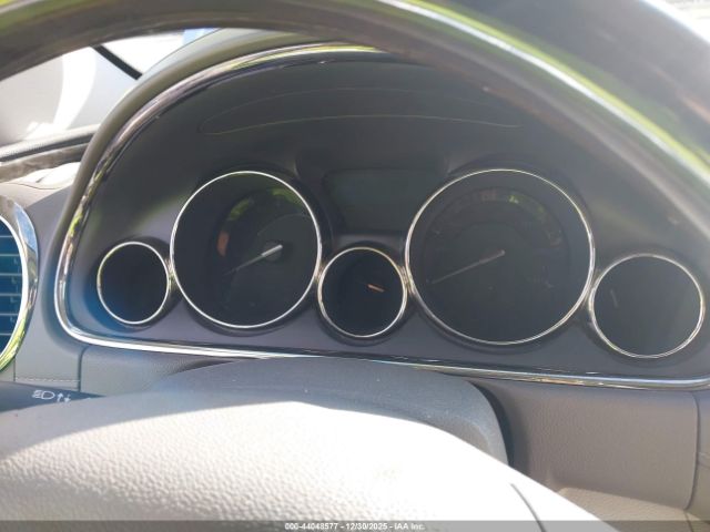 Buick Enclave Leather Image 14