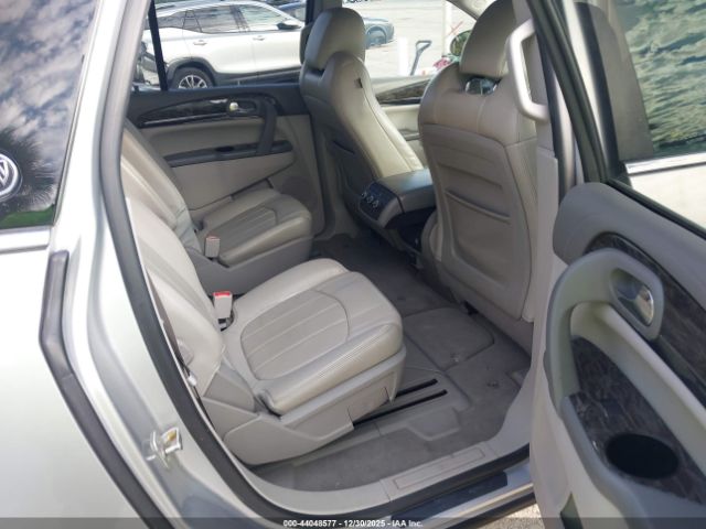 Buick Enclave Leather Image 9