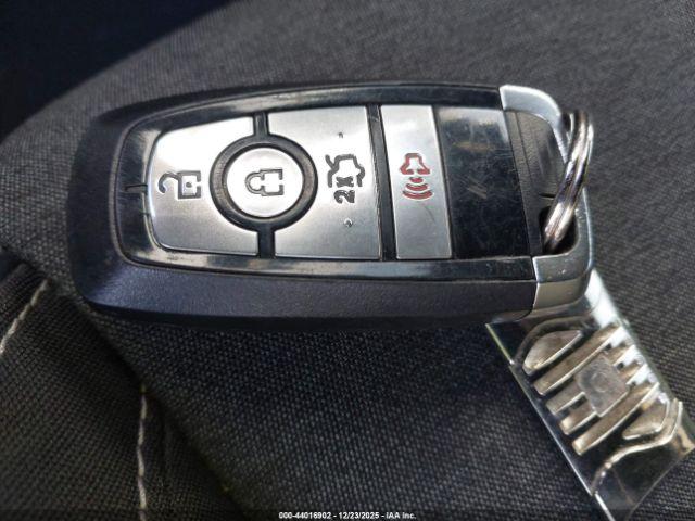 Ford Mustang Ecoboost Fastback Image 14