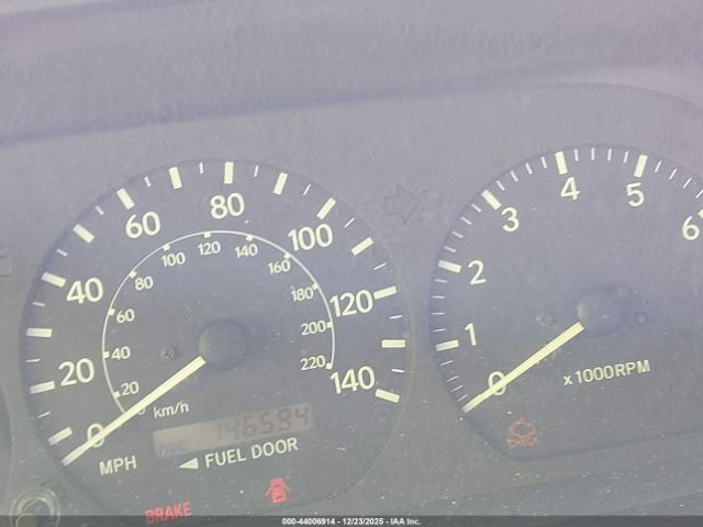 Toyota Camry Ce Image 11