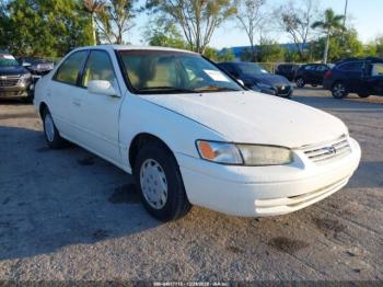  Salvage Toyota Camry