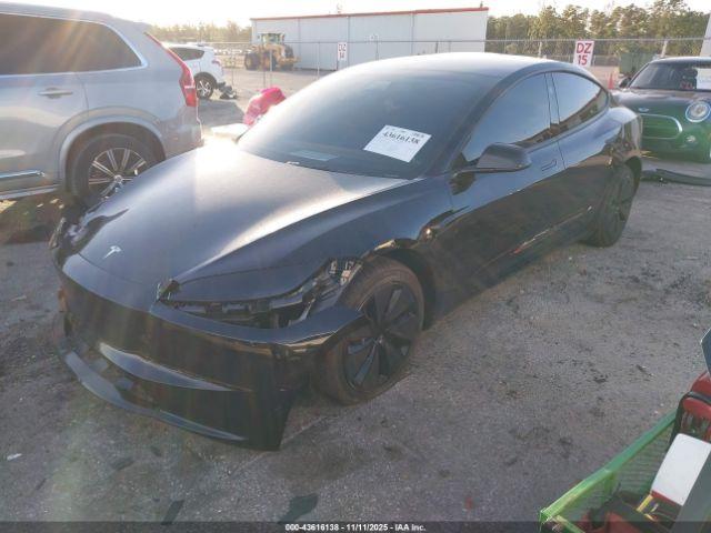 Tesla Model 3 Image 15