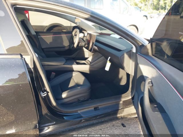 Tesla Model 3 Image 16