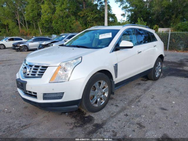 Cadillac SRX Luxury Collection Image 2