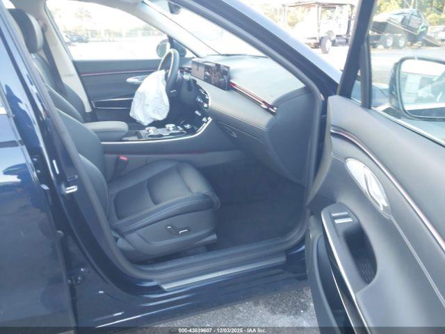 Genesis GV70 2.5t Image 6