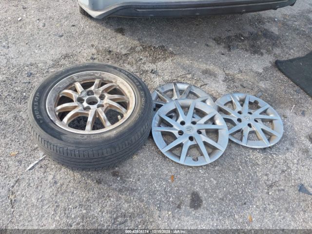 Toyota Prius v Four Image 8