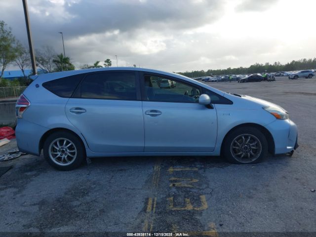 Toyota Prius v Four Image 16