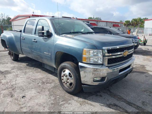  Salvage Chevrolet Silverado 3500