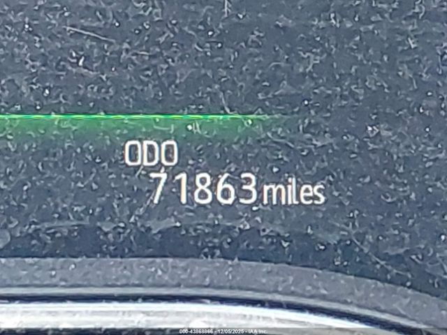 Toyota Avalon Limited Hybrid Image 13