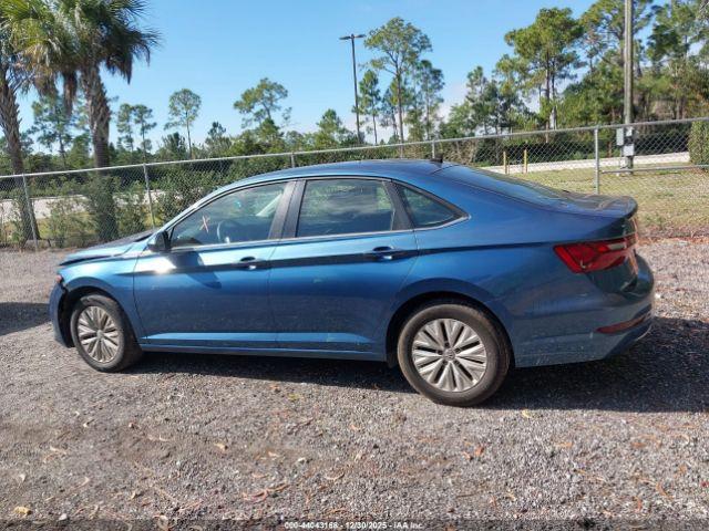 Volkswagen Jetta Image 12