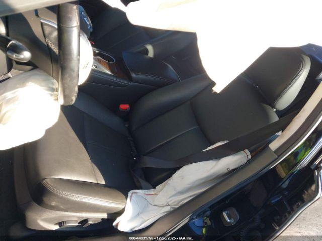 INFINITI Q50 3.0t Luxe Image 8